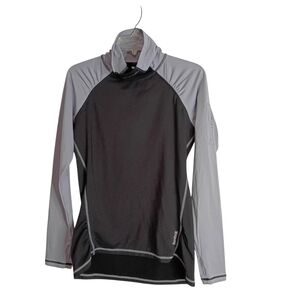 Reebok Black and Gray Long Sleeve Top - Size M